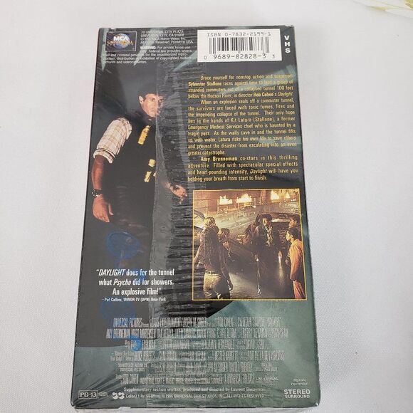 NOS Sealed Vintage 1997 Sylvester Stallone VHS Movie Daylight VCR Cassette - Picture 4 of 8